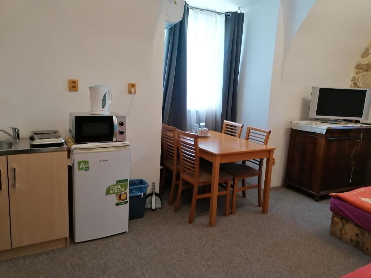 Hotel Fara Choustníkovo Hradiště Exteriér fotografie