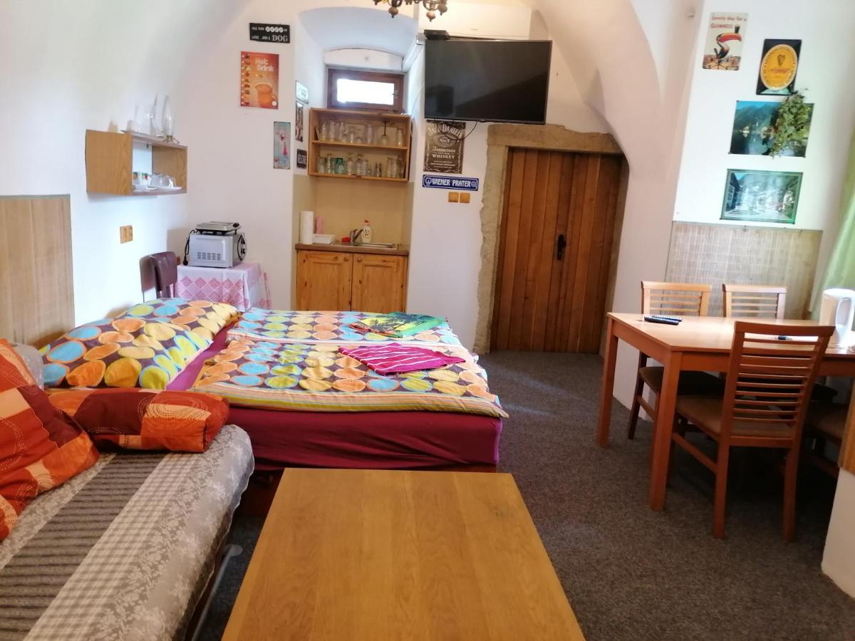 Hotel Fara Choustníkovo Hradiště Exteriér fotografie