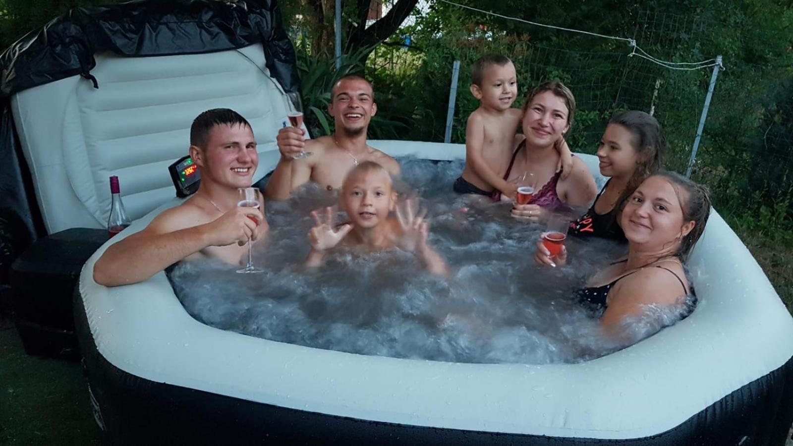 Hotel Fara Choustníkovo Hradiště Exteriér fotografie