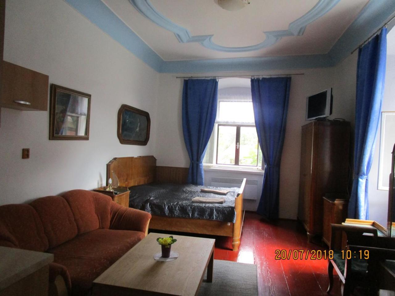 Hotel Fara Choustníkovo Hradiště Exteriér fotografie